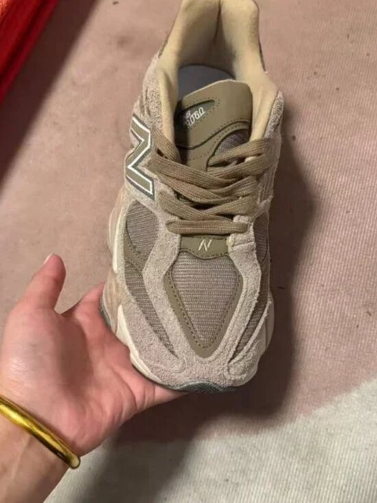 shoes New Balance 9060 - Picture 3 of 4